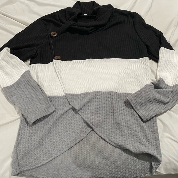 Cowl neck shirt - Picture 1 of 1